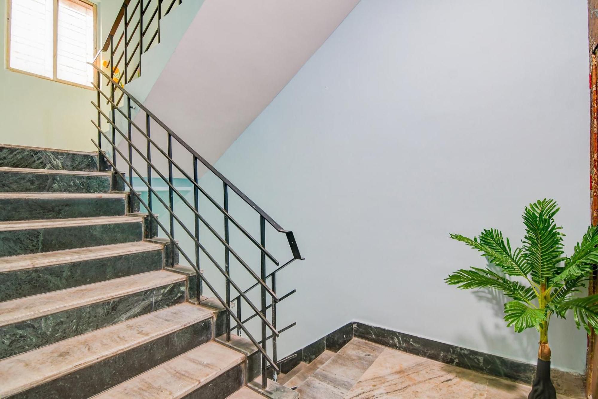 Super Hotel O Jessore Road Kolkata Formerly Skyline Serenity Nagarbazar Exterior photo